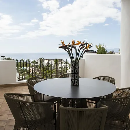 Amazing Golf Retreat & Sunny 2bdr Suite, Jacuzzi Apartament *